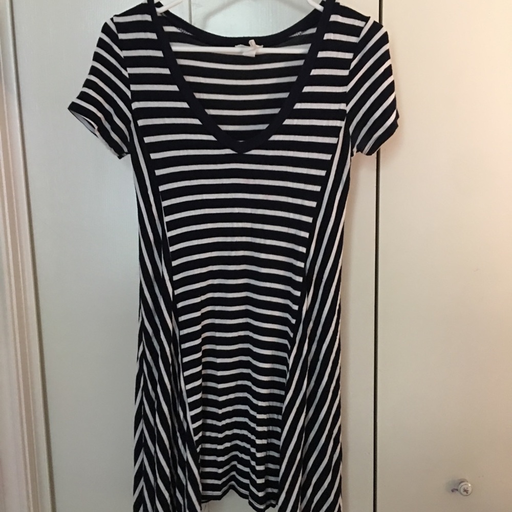 Navy and white t-shirt dress